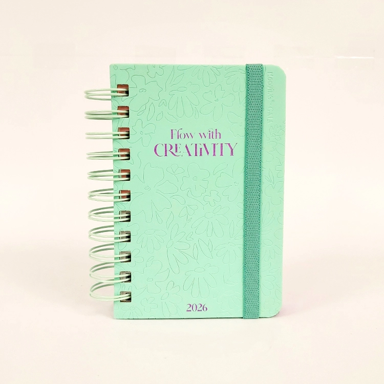 Agenda Mooving 2026 Gala Verde 10 x 15 cm Dia por Pagina con Espiral Art.1403243.